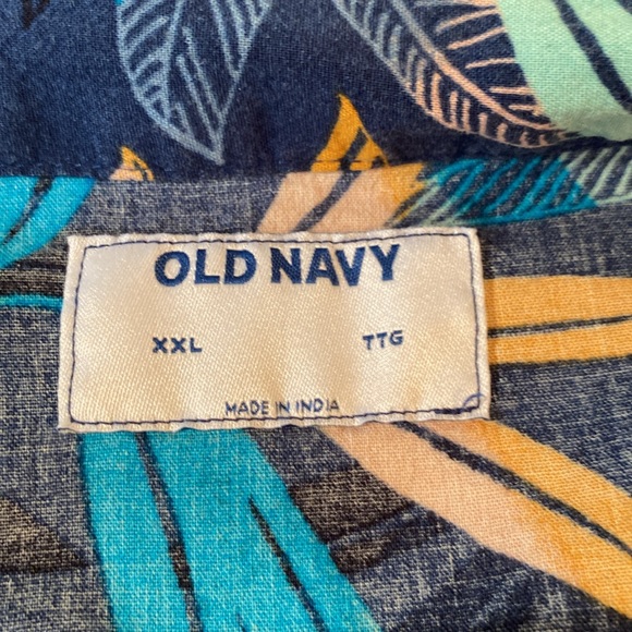 Old Navy - Tropical Camp Shirt. Size XXL - Picture 3 of 8